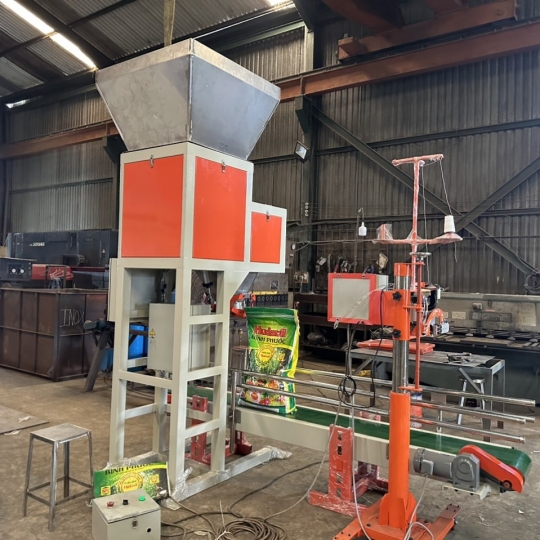 Cân đóng bao hạt 1 phễu cân PM01